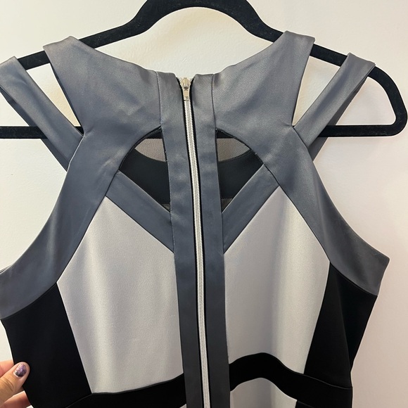 Jax Gray and Black Colorblock Midi Dress EUC Size 10 EUC PTP 18 - Picture 7 of 8